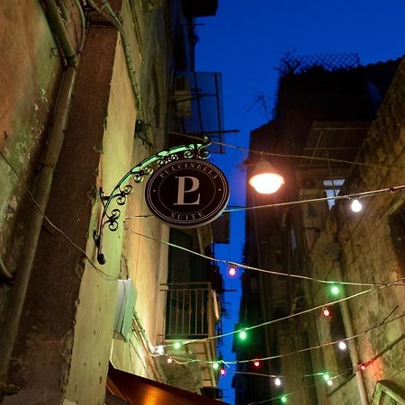 Pulcinella Suite เนเปิลส์ ภายนอก รูปภาพ
