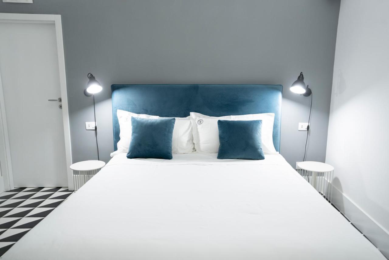 Pulcinella Suite เนเปิลส์ ภายนอก รูปภาพ