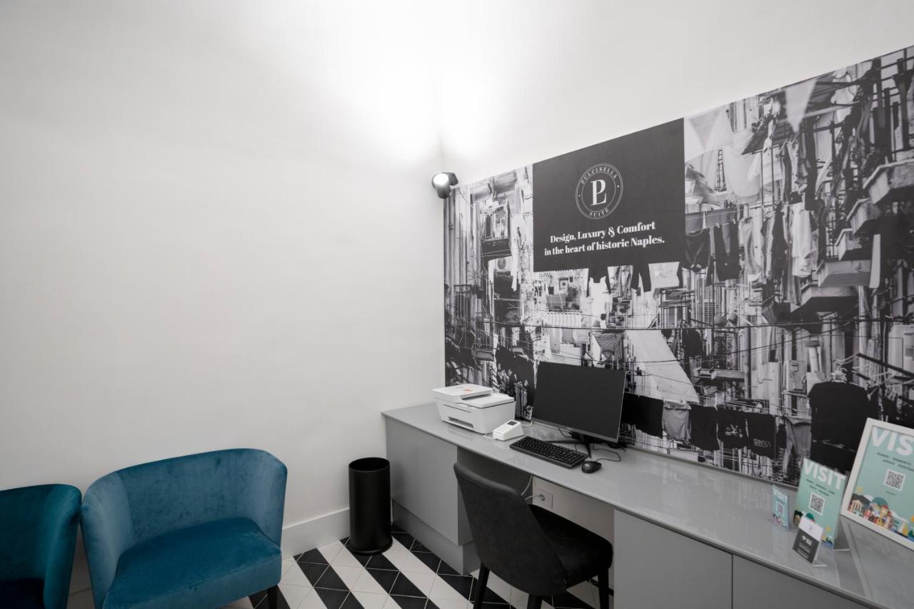 Pulcinella Suite เนเปิลส์ ภายนอก รูปภาพ