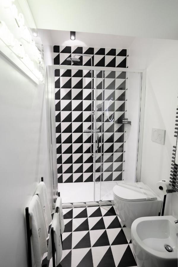 Pulcinella Suite เนเปิลส์ ภายนอก รูปภาพ