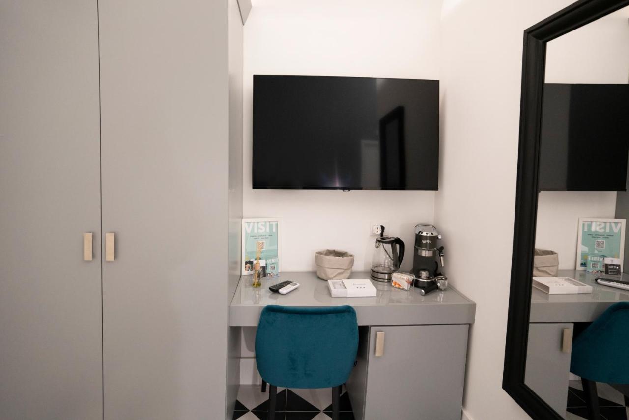 Pulcinella Suite เนเปิลส์ ภายนอก รูปภาพ
