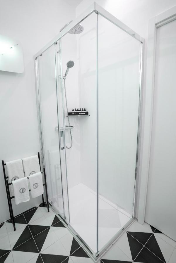 Pulcinella Suite เนเปิลส์ ภายนอก รูปภาพ